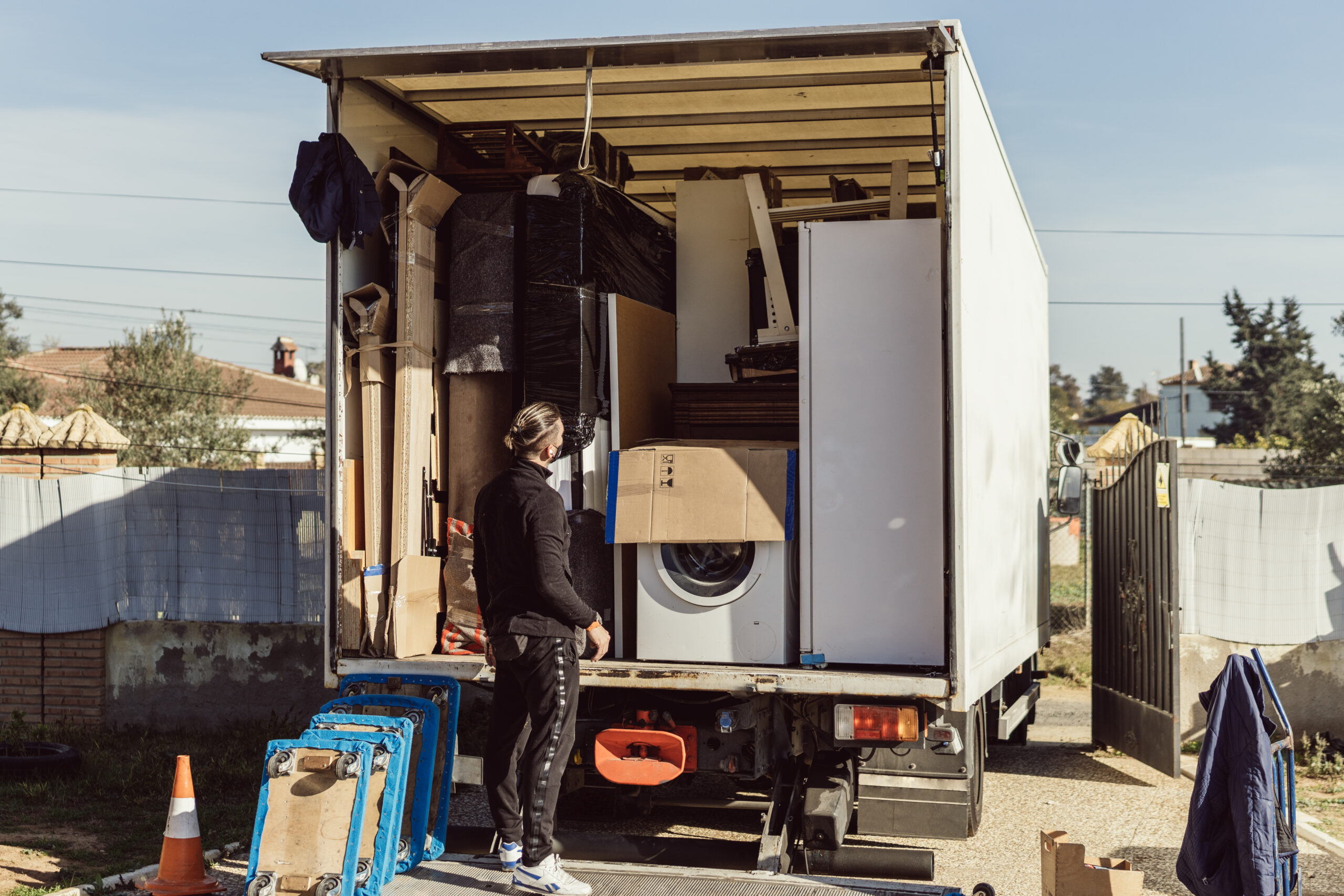 small-removals-guildford